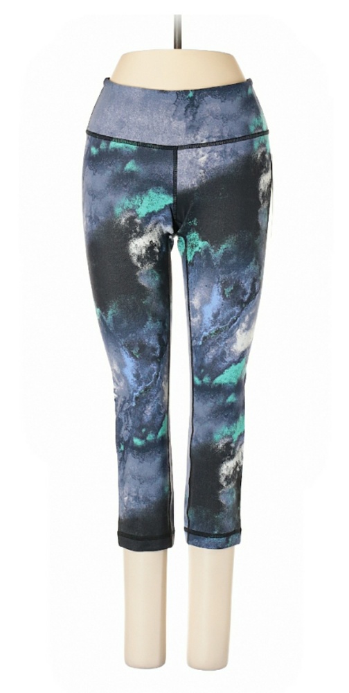 NWT Lululemon Wunder Under Crops size 4